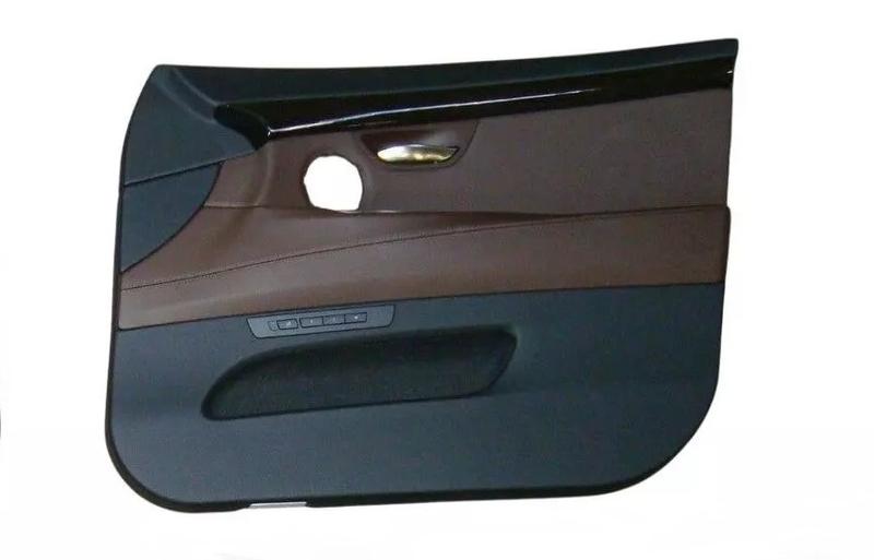 D088899 Tapizado puerta trasera BMW 5 Series F07 GT