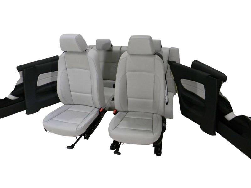 GALLERY Juego asientos 1 Series E82