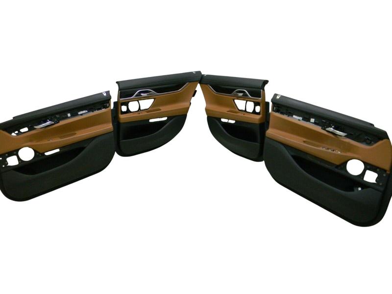 GF49921 Tapizado puerta trasera 7 Series G11